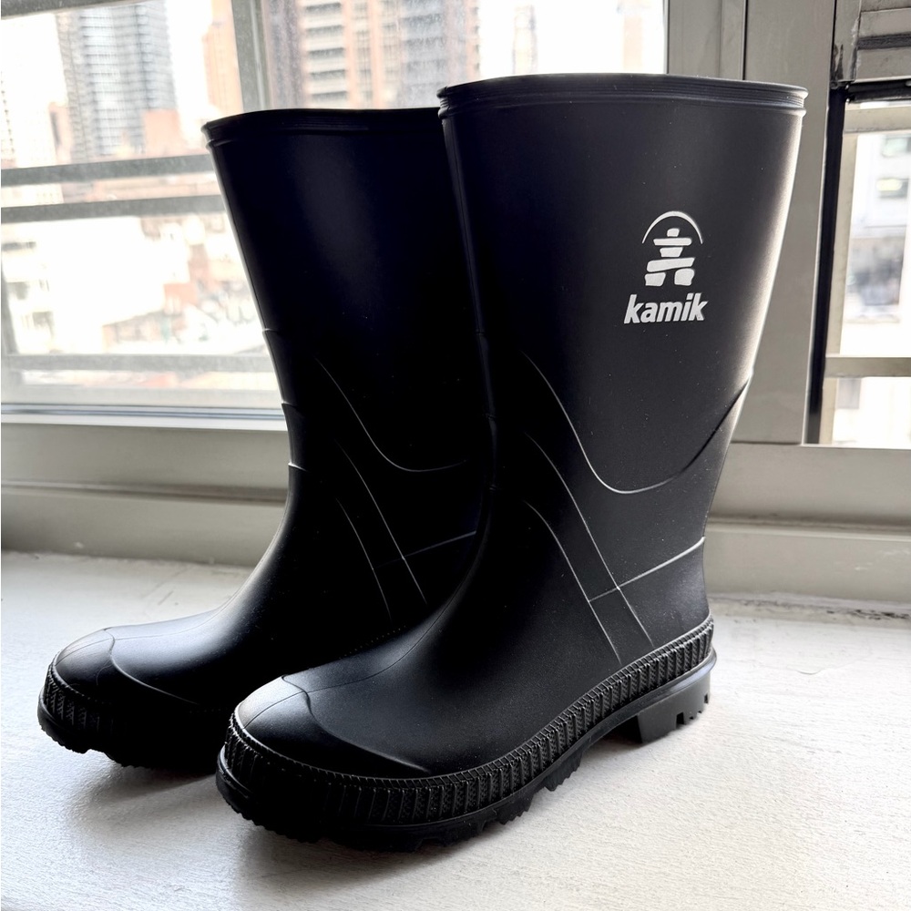 Kamik Black Kids Rain Boots Sz 2 - Picture 5 of 7